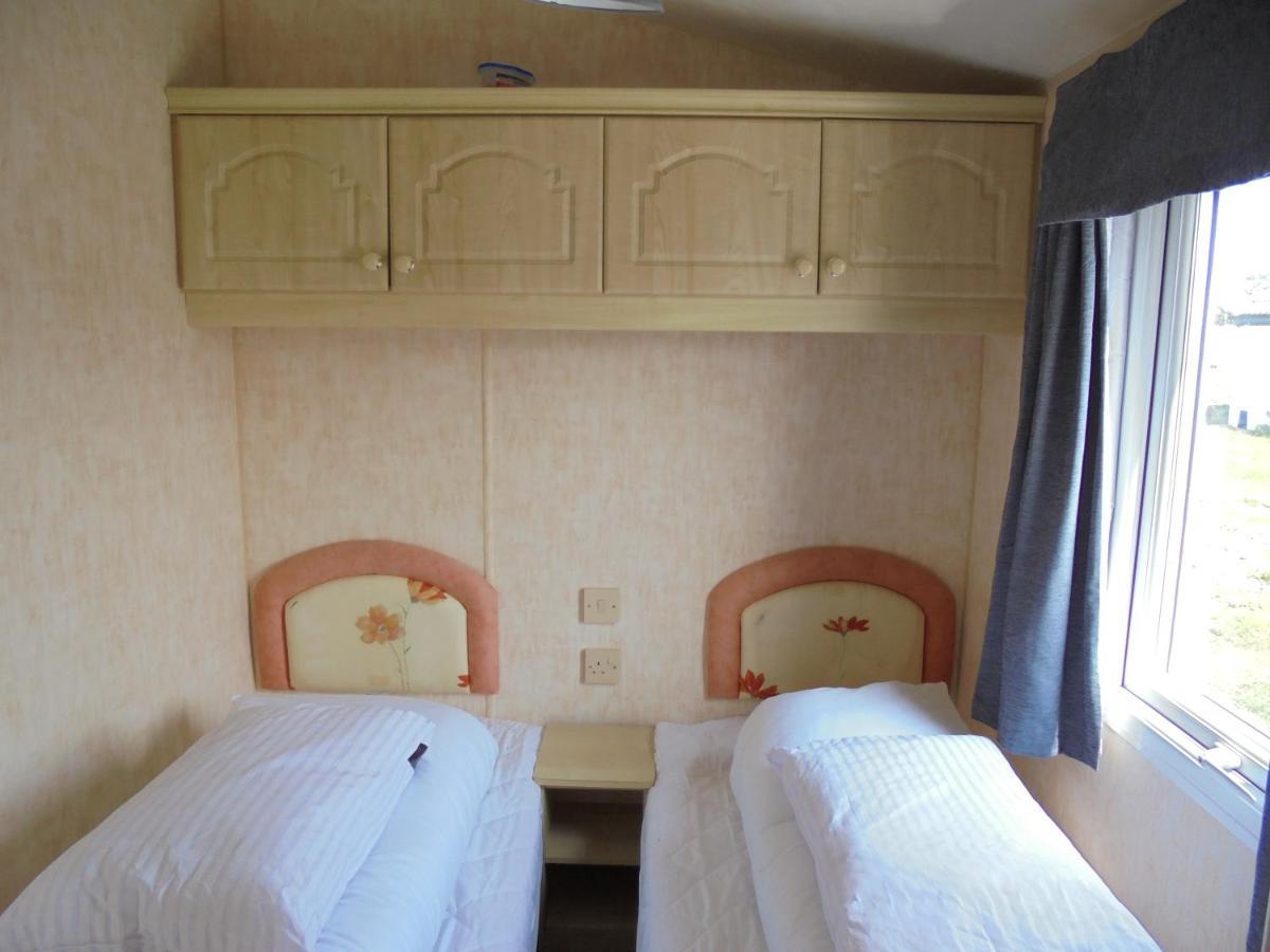 Waterside: Waterside Salisbury:- 6 Berth Large Wrap Around Veranda Ingoldmells Exterior foto