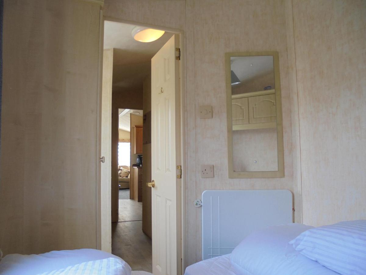 Waterside: Waterside Salisbury:- 6 Berth Large Wrap Around Veranda Ingoldmells Exterior foto