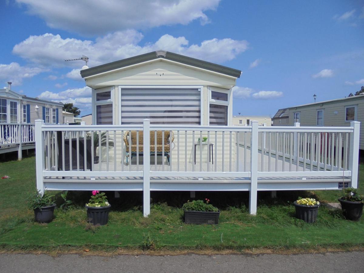 Waterside: Waterside Salisbury:- 6 Berth Large Wrap Around Veranda Ingoldmells Exterior foto
